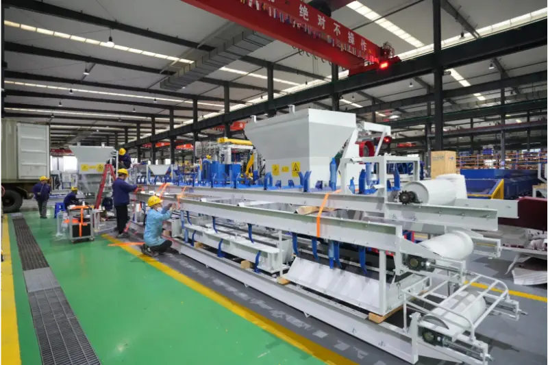 కృషి మరియు పురోగతికి వసంతకాలం సరైన సమయం. Quangong మెషినరీ Co., Ltd. విదేశాలకు వస్తువులను రవాణా చేయడంలో బిజీగా ఉంది.